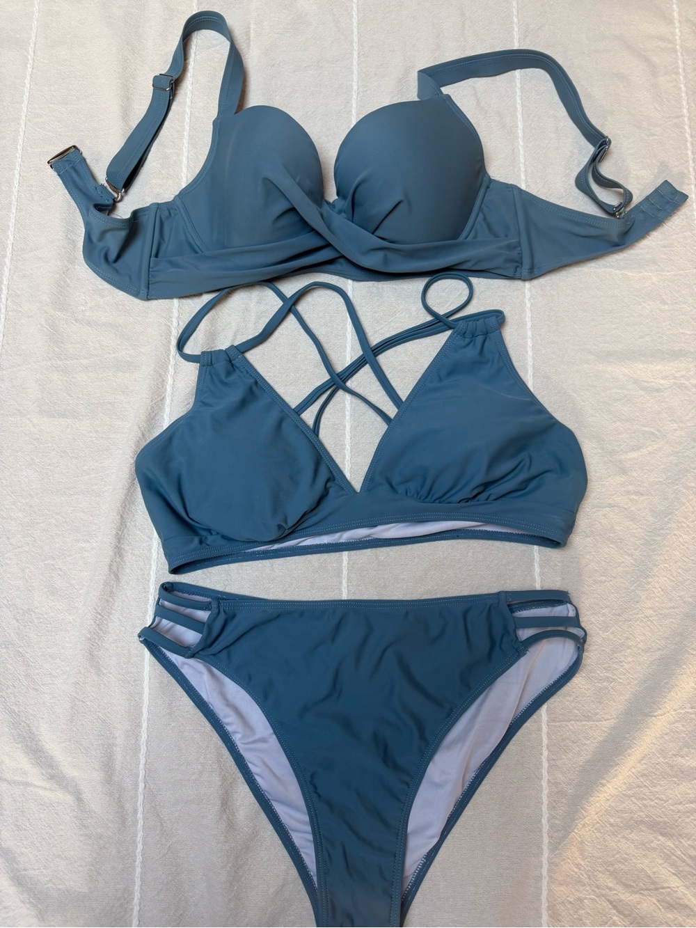 Kona sol woman bikini size large